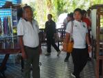 มหาวิทยาลัยราชภัฏสุราษฎร์ธานีเยี่ยมชมโรงทอผ้า